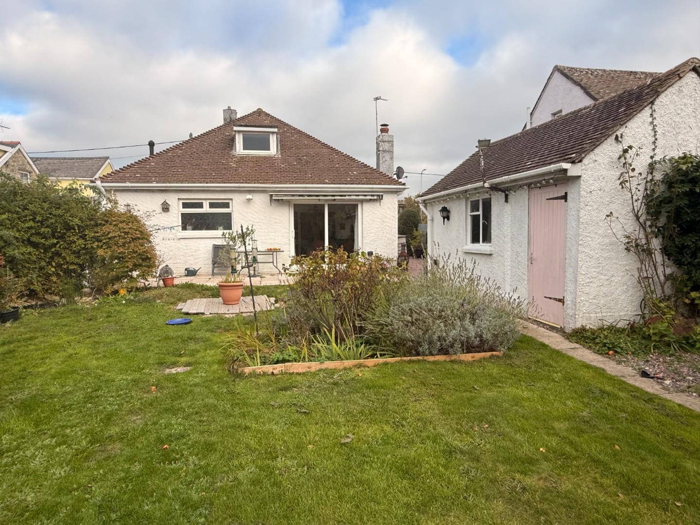 Clinton, Eagleswell Road, Boverton, Llantwit Major, Vale of Glamorgan, CF61 1UF